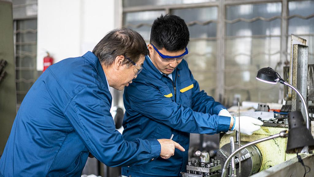广东将围绕10个领域实施大规模职业技能提升培训